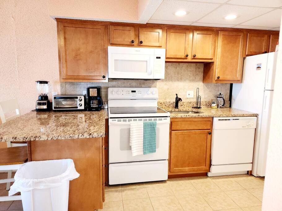 Beachfront Condo In Paradise Ocean City Exterior photo